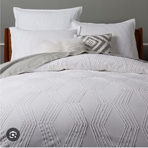 Roar and Rabbit Queen Duvet Set